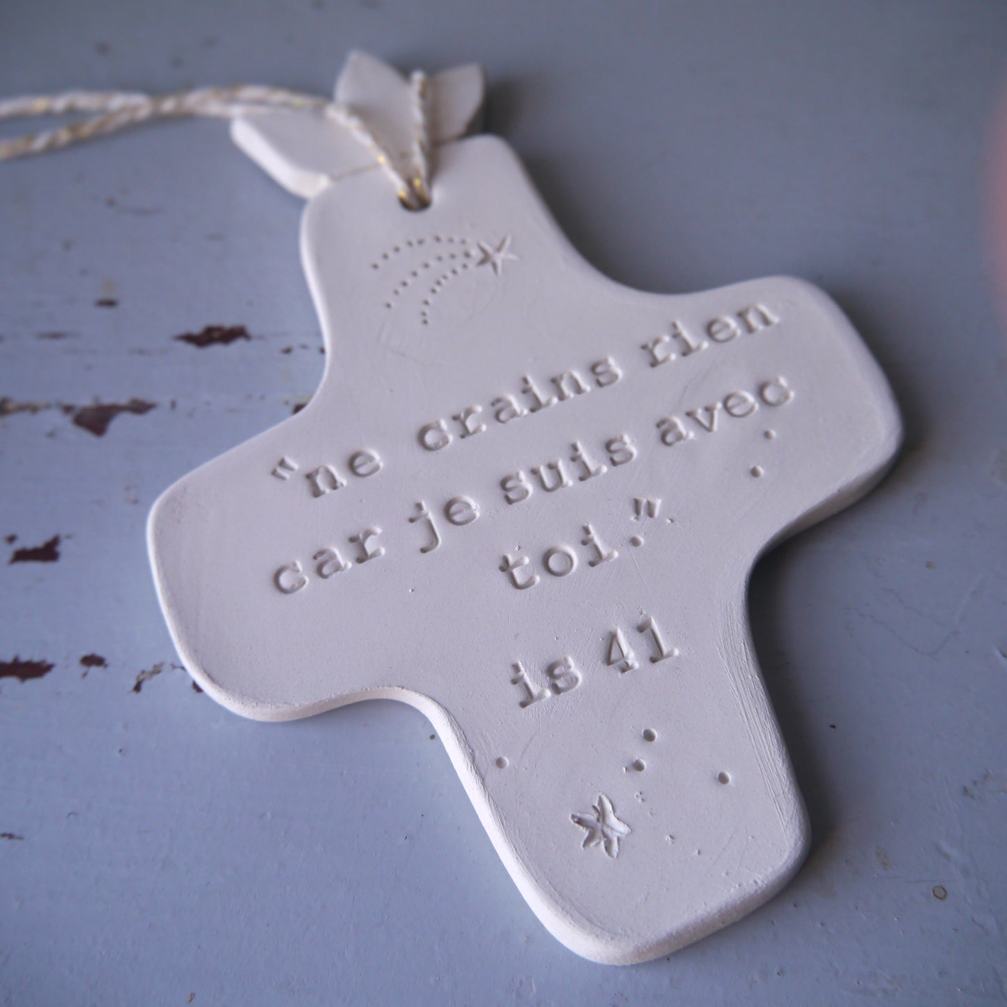 croix céramique murale