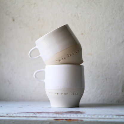 Le duo petites tasses blanches