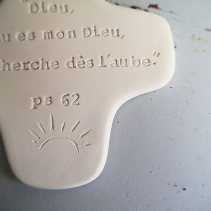 Croix Céramique Murale