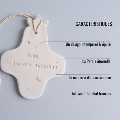 Croix Céramique Murale