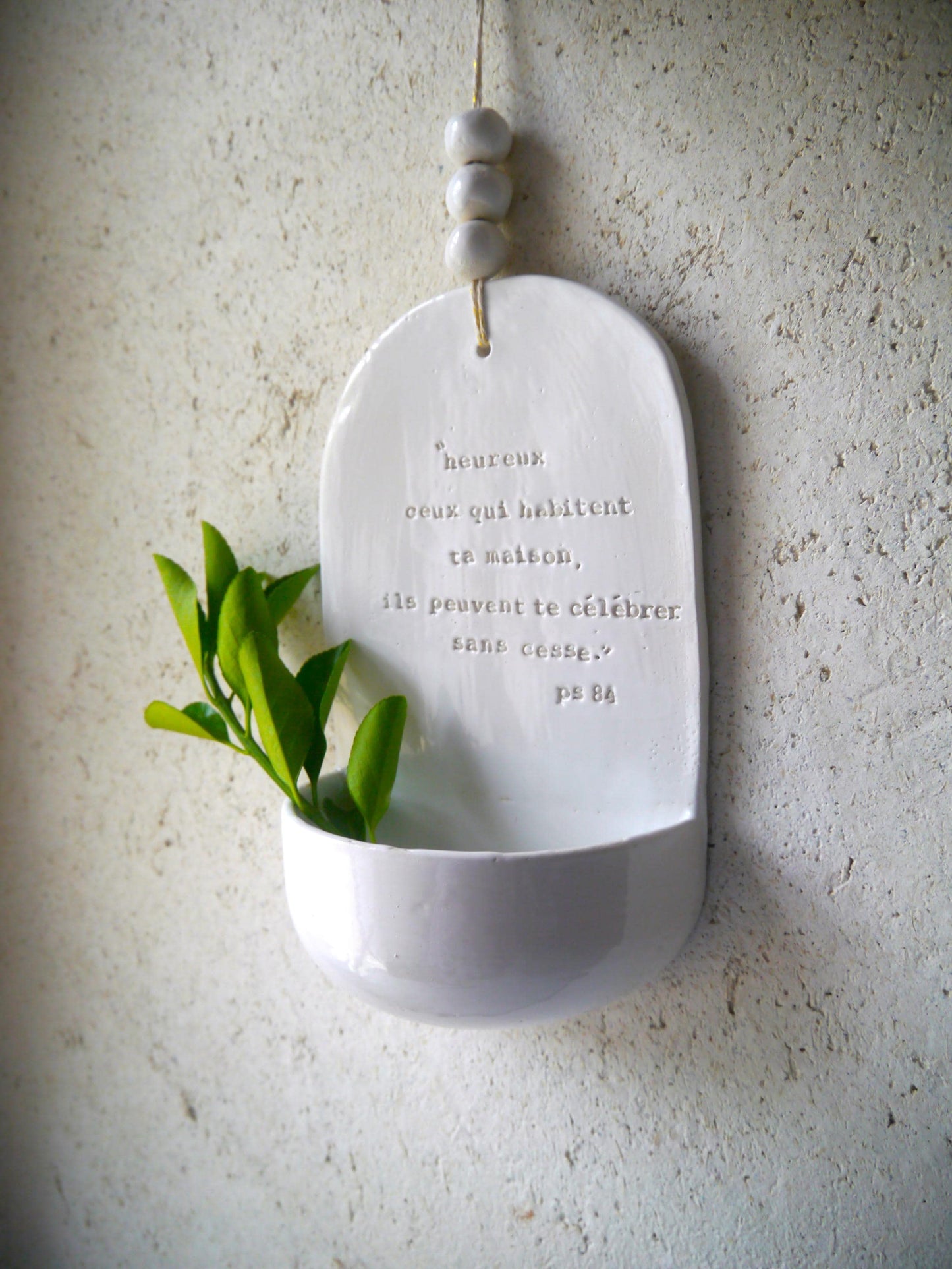 BENITIER d'entrée "Heureux ceux qui habitent ta maison, ils peuvent te célébrer sans cesse" psaume 84