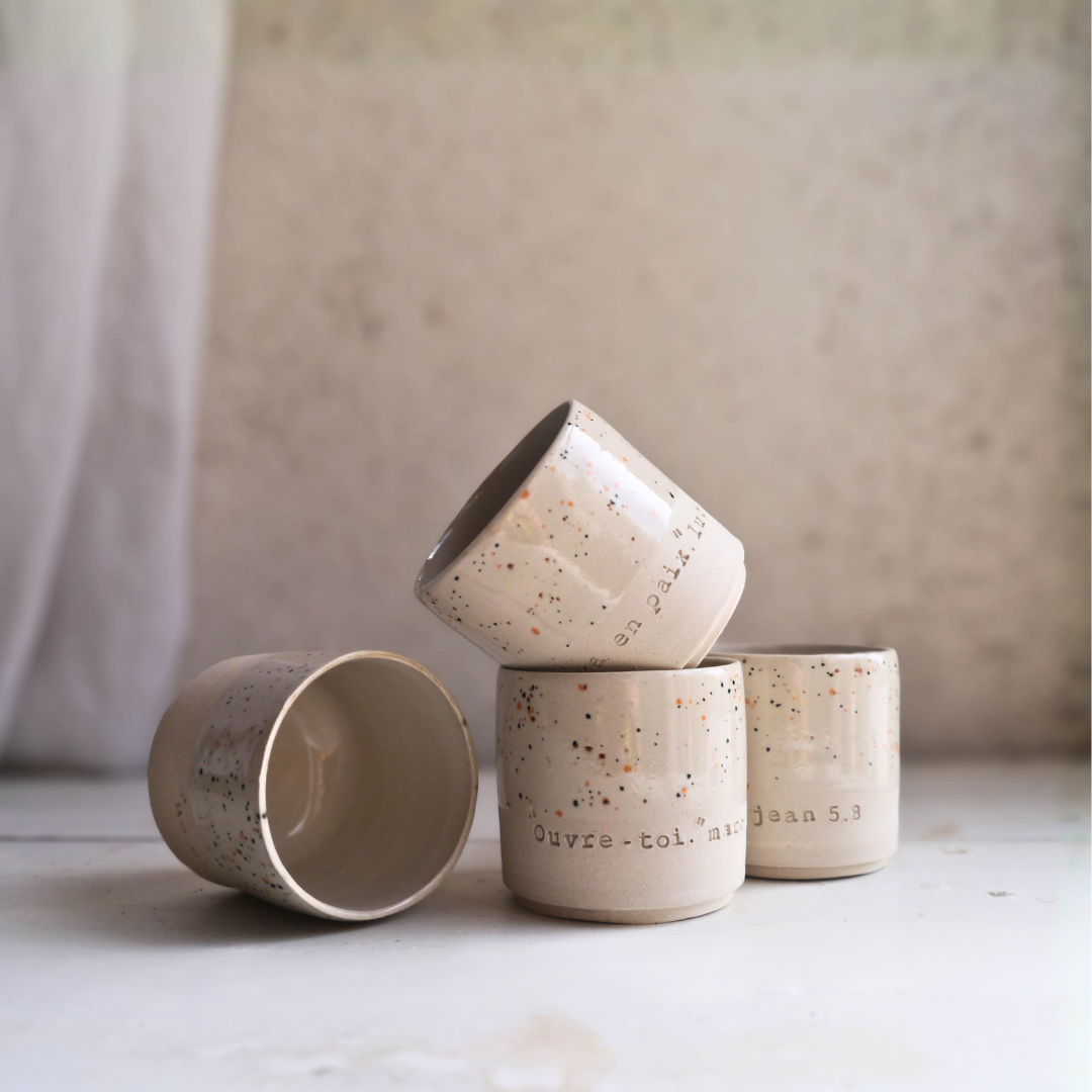 4 minis tasses empilables