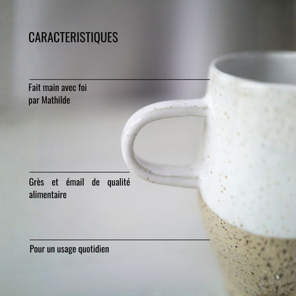 DUO de petites tasses blanches