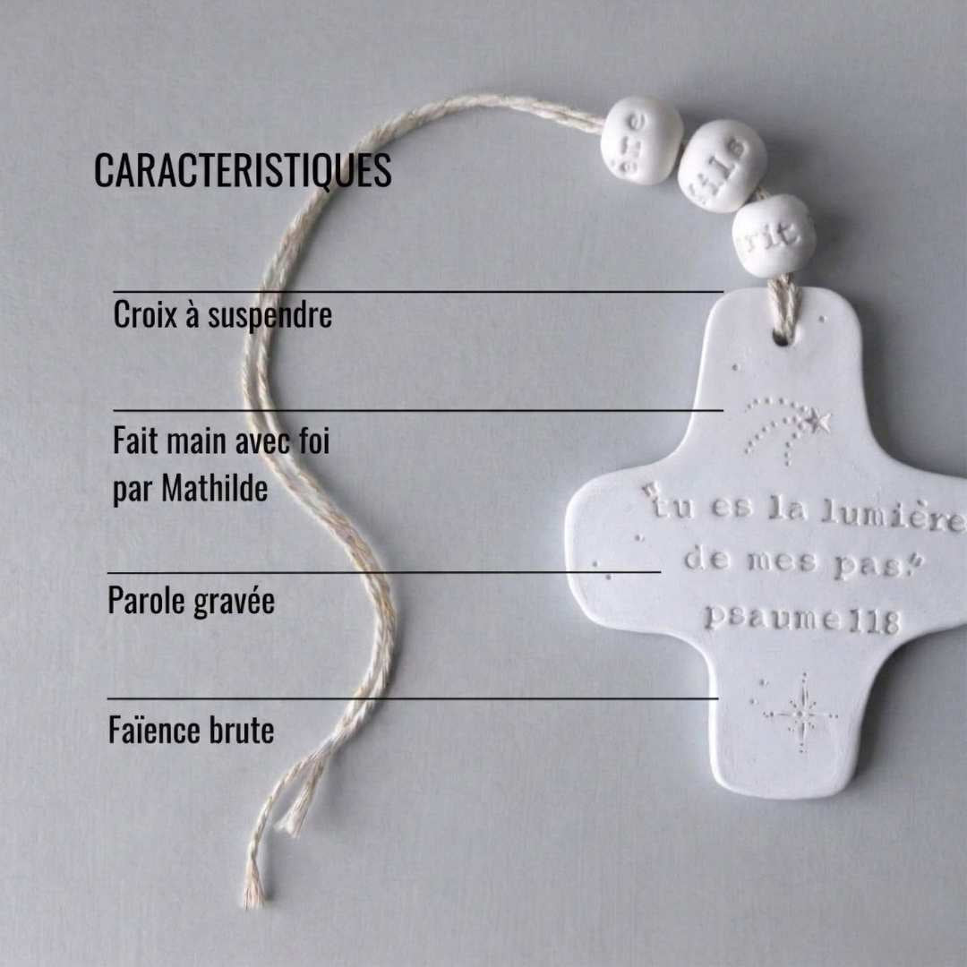 Croix Céramique Murale