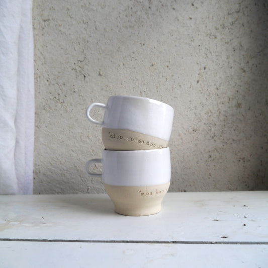 Le duo petites tasses blanches
