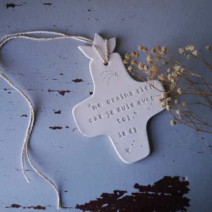 croix céramique murale