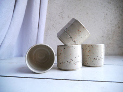 4 minis tasses empilables