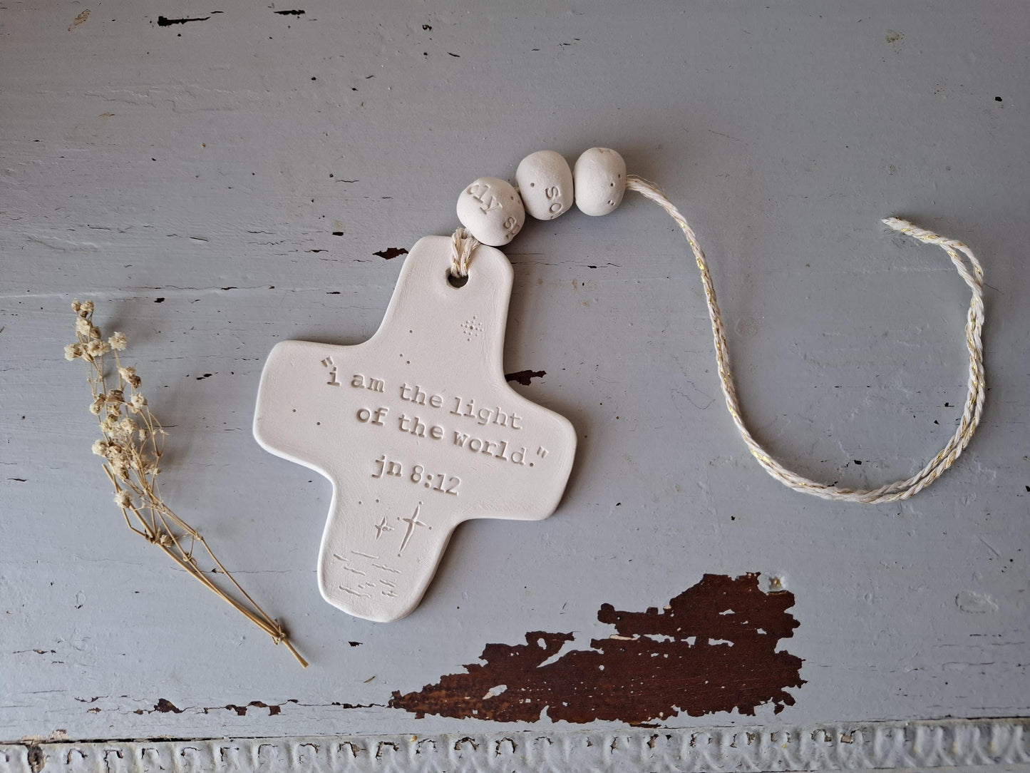 croix céramique murale