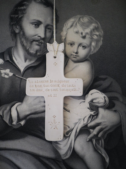 Croix céramique murale