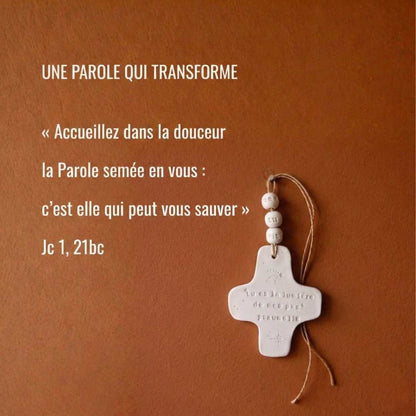 Croix Céramique Murale